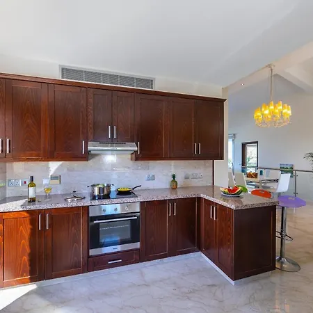Вилла Pandora Beach Front Luxury
