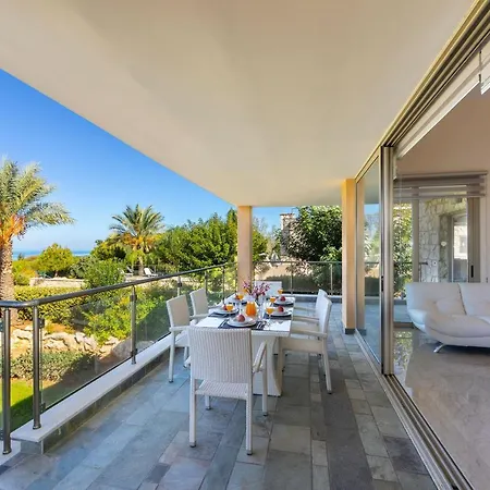 Pandora Beach Front Luxury Вилла