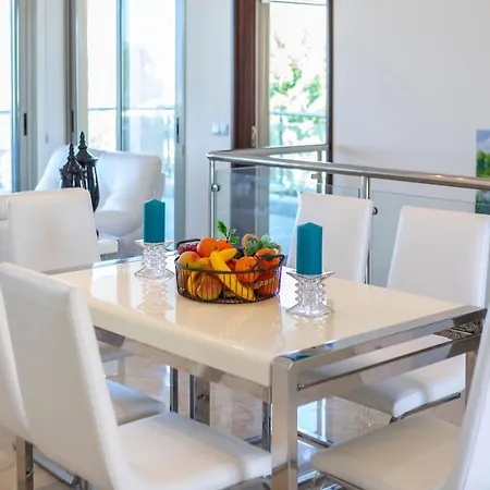 Pandora Beach Front Luxury Вилла Пафос